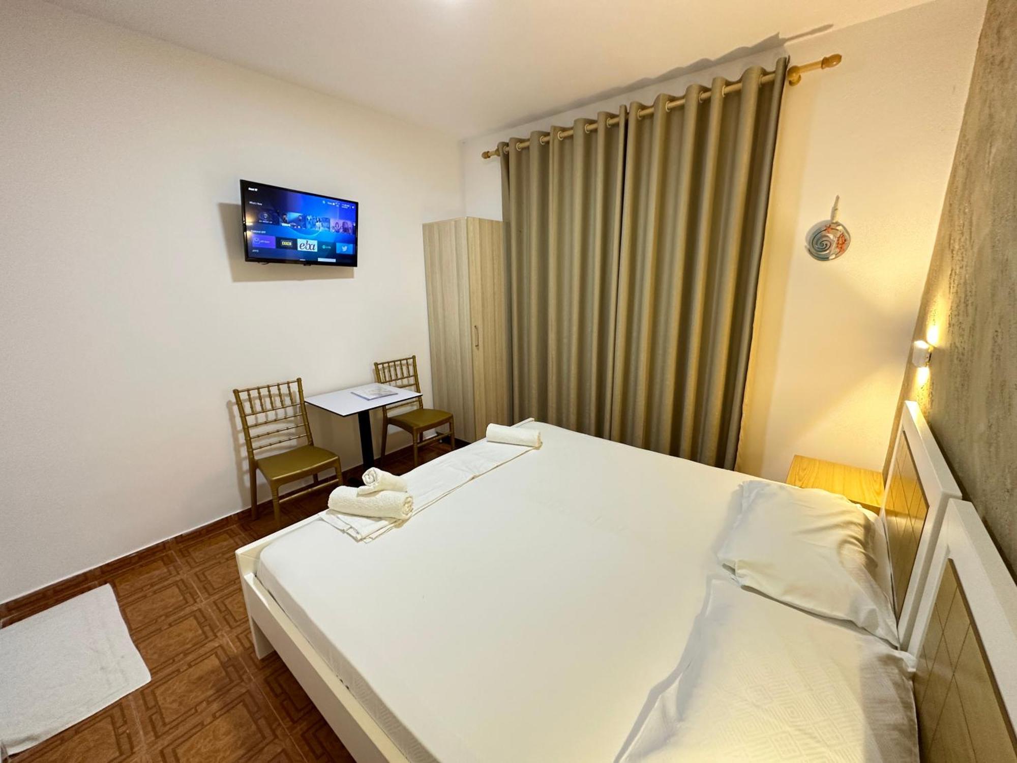 Rias Studios Vlorë Exterior foto