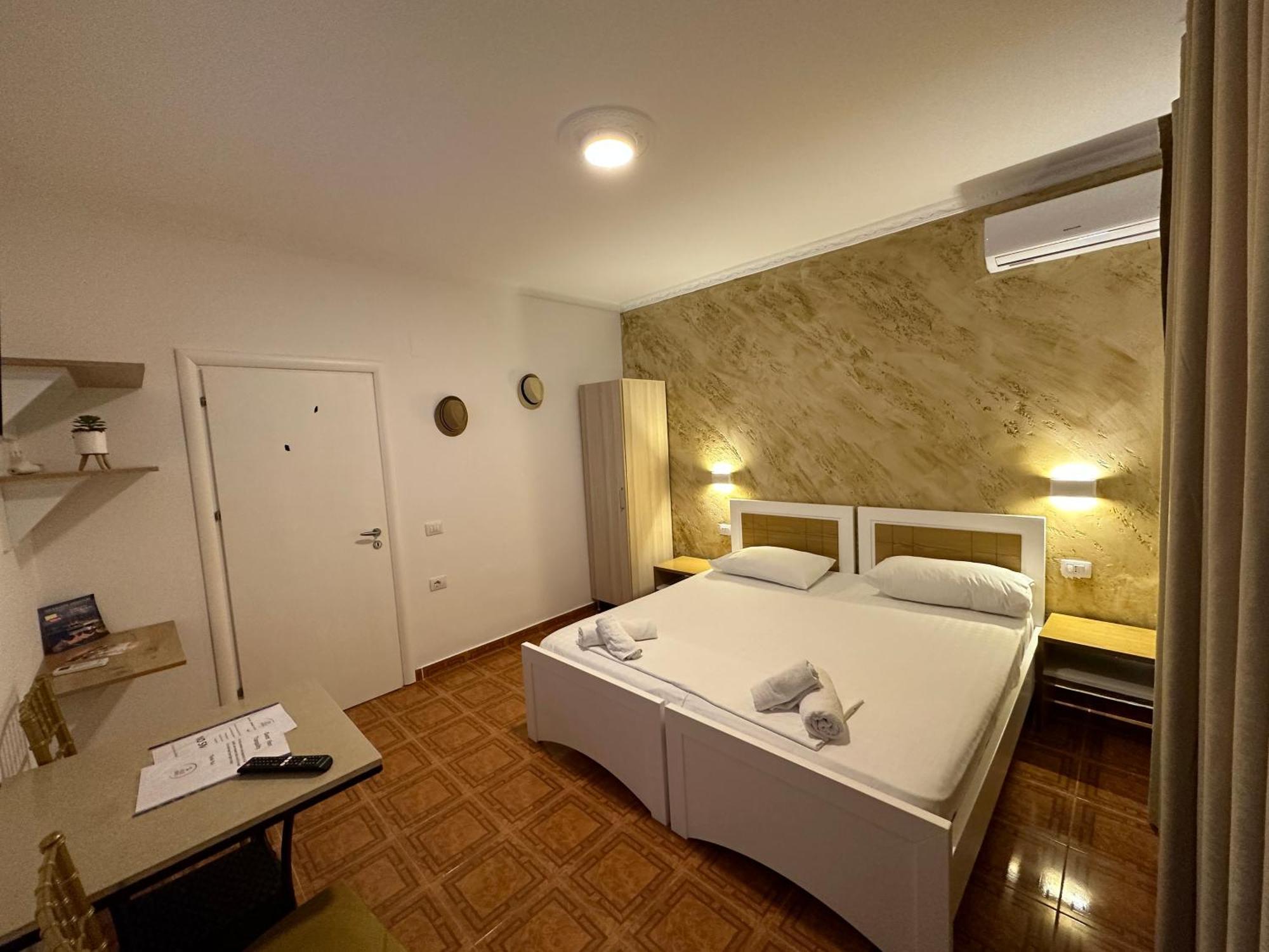 Rias Studios Vlorë Exterior foto