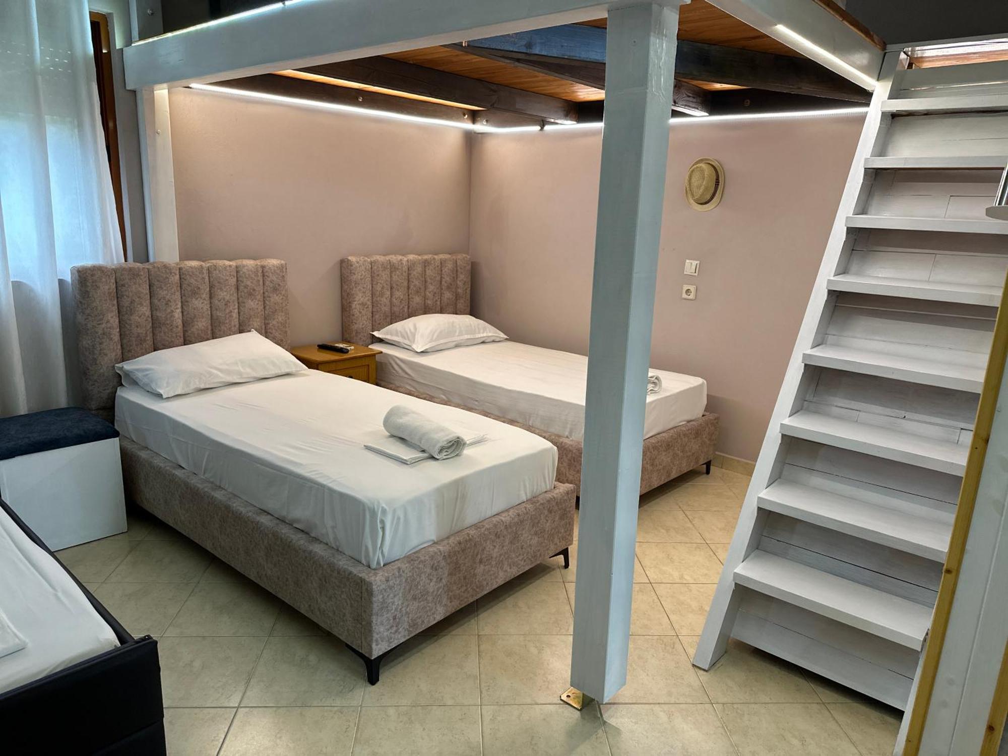 Rias Studios Vlorë Exterior foto