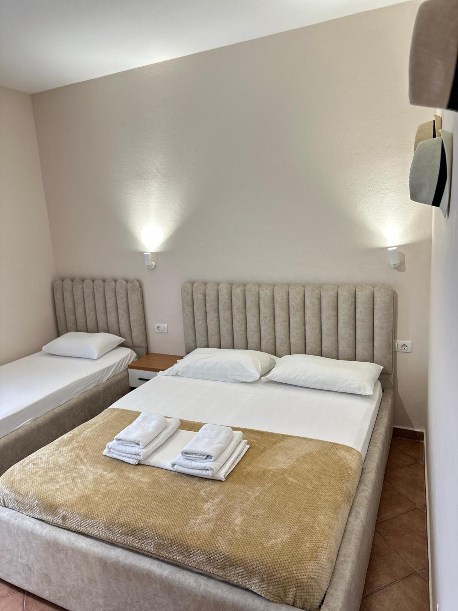 Rias Studios Vlorë Exterior foto