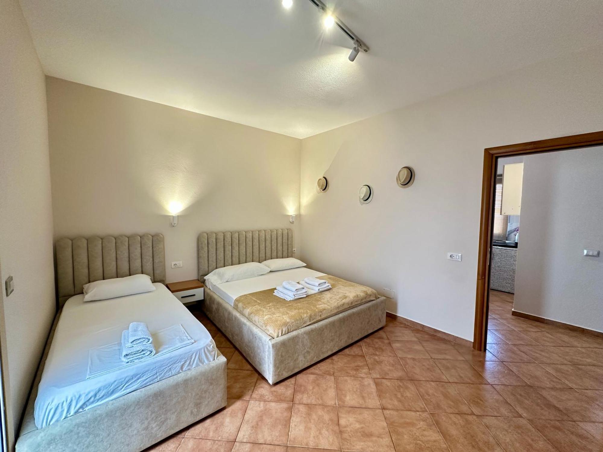 Rias Studios Vlorë Exterior foto